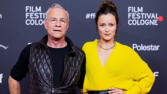 Klaus J. Behrendt, Schauspieler, und die Schauspielerin Tinka F&uuml;rst kommen zur Premiere der Tatort-Folge "Spur des Blutes" beim Film Festival Cologne. Das Ermittlerteam des K&ouml;lner Tatort feiert 25-j&auml;hriges Dienstjubil&auml;um. - &copy; Rolf Vennenbernd/dpa