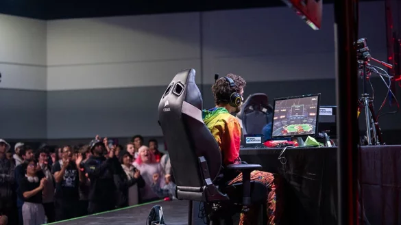 Erster nationaler Titel: ApolloKage hat das Smash-Ultimate-Turnier auf der Dreamhack Atlanta gewonnen. - © Adam Antor/ESL Gaming/dpa