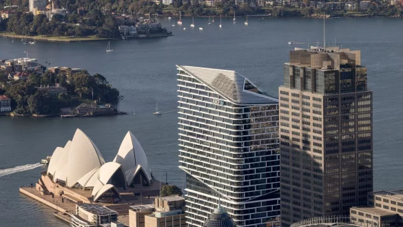 Das Hochhaus «Quay Quarter Tower» (M) des Architekturbüros 3XN unweit des Opernhauses. - © Adam Mørk/DeKaBank/dpa