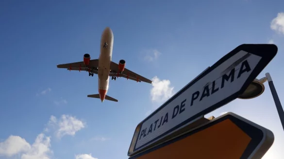 Im letzten Jahr vor der Pandemie 2019 wurden 29,7 Millionen Flugg&auml;ste und 217.218 Starts- und Landungen in Mallorca registriert. - &copy; Clara Margais/dpa