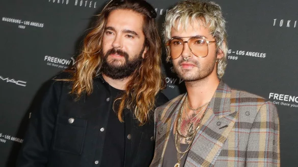 Tom Kaulitz (l) und sein Bruder Bill Kaulitz mögen Ordnung. - © Gerald Matzka/dpa