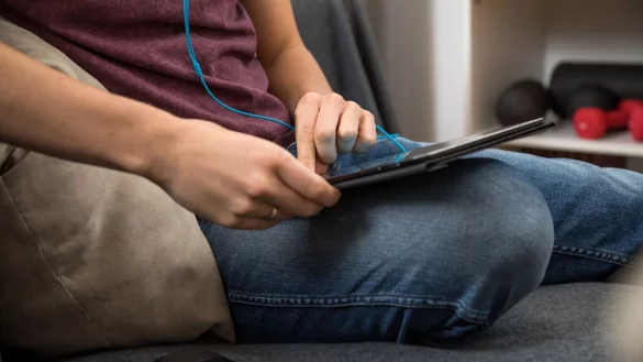 In Zukunft wird es mehr Angebote der Streaming-Dienste geben, f&uuml;r die nicht gezahlt werden muss. - &copy; Christin Klose/dpa-tmn/dpa