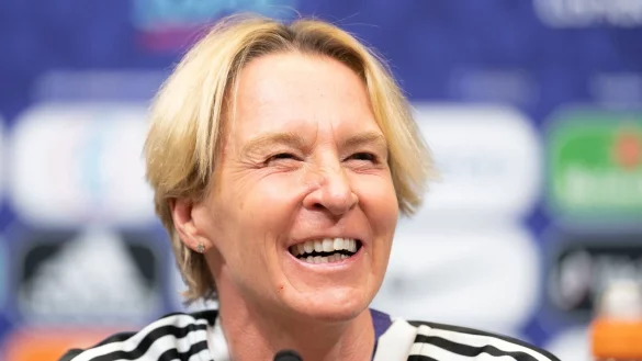 Martina Voss-Tecklenburg ist die Trainerin der DFB-Frauen. - &copy; Sebastian Gollnow/dpa