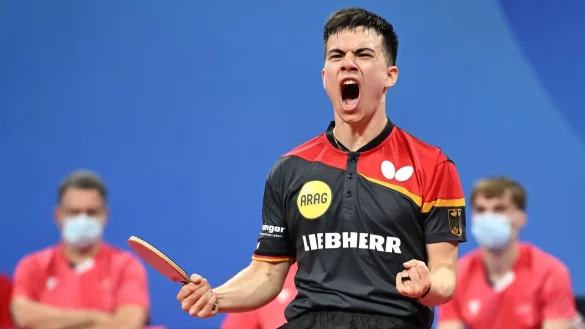 Steht mit Deutschlands Tischtennis-Männern im WM-Achtelfinale: Kay Stumper. - © Xu Bingjie/XinHua/dpa