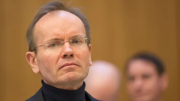 Der fr&uuml;here Wirecard-Vorstandschef Markus Braun am zweiten Verhandlungstag im Gerichtssaal in M&uuml;nchen. - &copy; Peter Kneffel/dpa