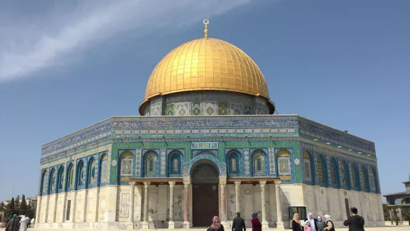 Die Al-Aqsa-Moschee auf dem Tempelberg in Jerusalem - ein muslimisches, kein j&uuml;disches Gotteshaus. - &copy; picture alliance / Jennifer Heck/dpa