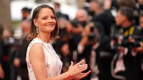 Vom Kinderstar zur Teilzeit-Rentnerin - Jodie Foster wird 60. - &copy; Brynn Anderson/AP/dpa