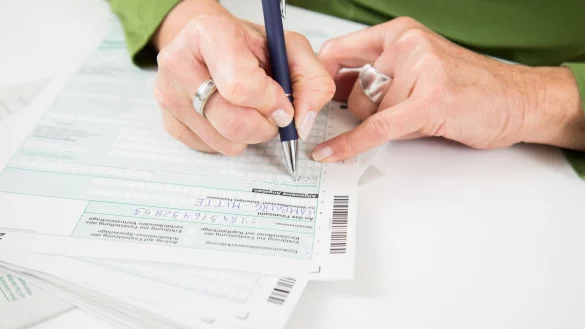 Arbeiten im Rentenalter: Bei den den 60- bis 64-J&auml;hrigen stiegt die Erwerbst&auml;tigenquote von 2000 bis 2021 von 20 auf rund 61 Prozent (Symbolbild). - &copy; Christin Klose/dpa