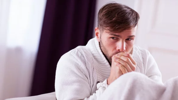 Liber icht frieren: Die Angst vor einem kalten Winter l&auml;sst viele derzeit Heizl&uuml;fter, Radiatoren oder Heizdecken kaufen. - &copy; Christin Klose/dpa-tmn