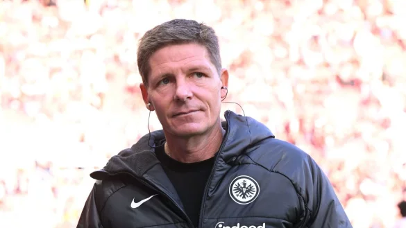 Musste mit seinem Team erneut eine Niederlage in Japan hinnehmen: Frankfurts Trainer Oliver Glasner. - &copy; Torsten Silz/dpa