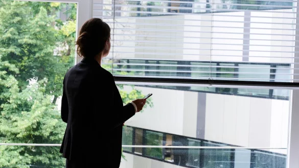In internationalen b&ouml;rsennotierten Unternehmen gelangen Frauen leichter in die Topetage. Das geht aus einer Untersuchung der Allbright-Stiftung hervor. - &copy; Annette Riedl/dpa