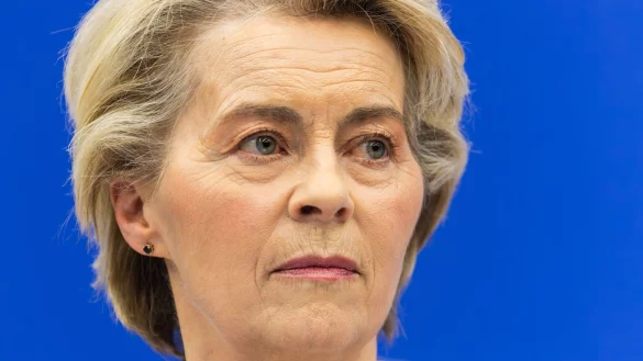Von der Leyen: - © Philipp von Ditfurth/dpa