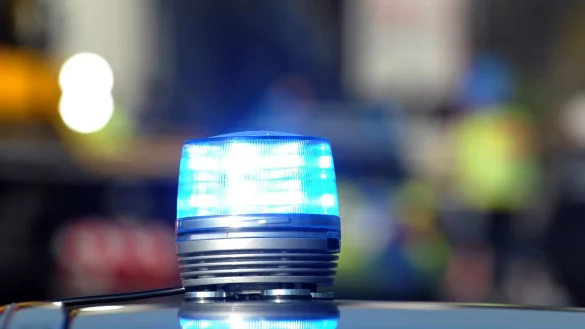 Ein Tatverdächtiger ist nach schweren Angriffen auf zwei Personen in U-Haft gekommen (Symbolbild). - © Stefan Puchner/dpa