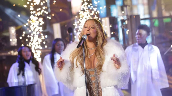 «All I Want For Christmas Is You» liegt in den Charts wieder vorne. - © Brent N. Clarke/Invision/AP/dpa