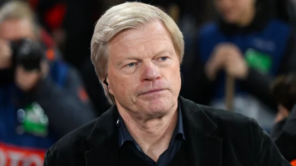 Oliver Kahn ist gespannt auf die Entscheidung von Bayer-Star Florian Wirtz. - © Sven Hoppe/dpa