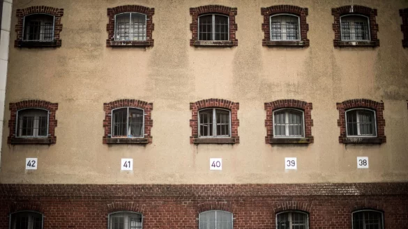 Im Kittchen ist noch Platz. (Archivbild) - © Maja Hitij/dpa