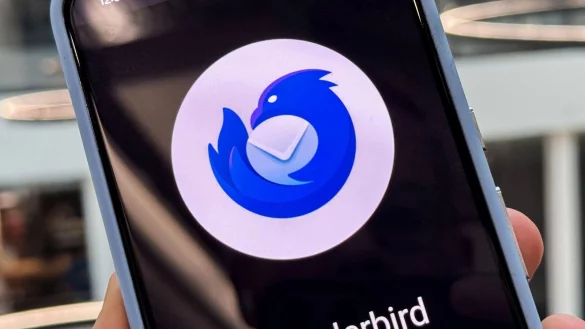 Jetzt auch f&uuml;r das Smartphone: der quelloffene und werbefreie Mail-Client Thunderbird. - &copy; Till Simon Nagel/dpa-tmn