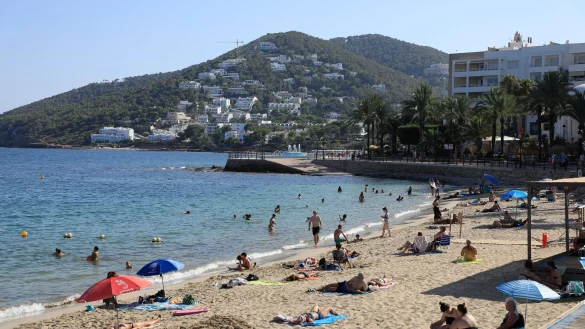 Der Tatort soll ein bekanntes Restaurant auf der Insel der Sch&ouml;nen und Reichen gewesen sein. (Symbolbild) - &copy; Clara Margais/dpa