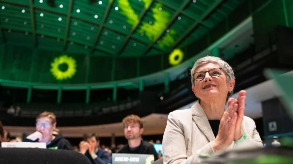 Britta Haßelmann geht auf Listenplatz 1 in den Bundestagswahlkampf. - © Guido Kirchner/dpa