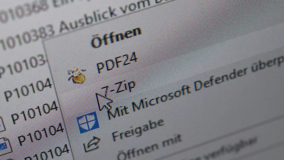 Sicherheitsleck bei 7-Zip: Nutzerinnen und Nutzer sollten die Software dringend auf den neuesten Stand bringen. - &copy; Zacharie Scheurer/dpa-tmn