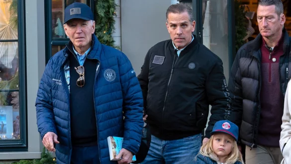 Der scheidende US-Pr&auml;sident Biden hat entgegen vorheriger Aussagen seinen Sohn Hunter nun doch begnadigt. - &copy; Jose Luis Magana/AP/dpa