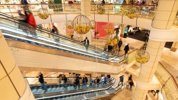Der Einzelhandel mietet wieder mehr Flächen - insbesondere im Modehandel (Archivbild). - © Silas Stein/dpa
