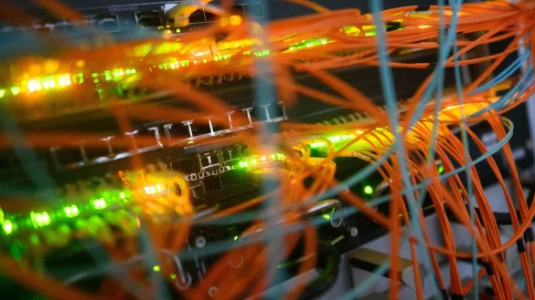 Die Plattform &laquo;Crimenetwork&raquo; galt laut BKA als gr&ouml;&szlig;ter deutschsprachiger Online-Marktplatz f&uuml;r illegale Waren und Dienstleistungen. (Symbolbild) - &copy; Julian Stratenschulte/dpa