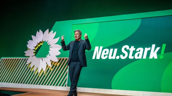 Jetzt ist es offiziell: Habeck f&uuml;hrt die Gr&uuml;nen im Wahlkampf. - &copy; Michael Kappeler/dpa