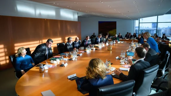 Über den im Kabinett beratenen Mechanismus könnte zum Beispiel ein Klimageld ausgezahlt werden. - © Bernd von Jutrczenka/dpa