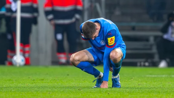 Frust bei Holstein Kiel. - © David Inderlied/dpa