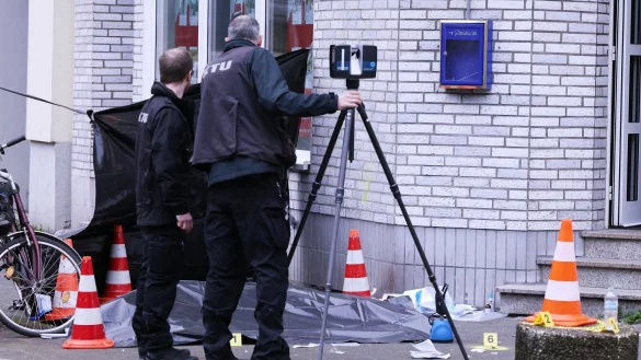 Angeklagter r&auml;umt Sch&uuml;sse auf Barbetreiber ein. (Archivbild) - &copy; David Young/dpa