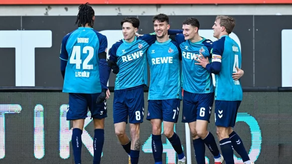 Der 1. FC Köln geht als Zweitliga-Tabellenführer in die Winterpause. - © Uwe Anspach/dpa