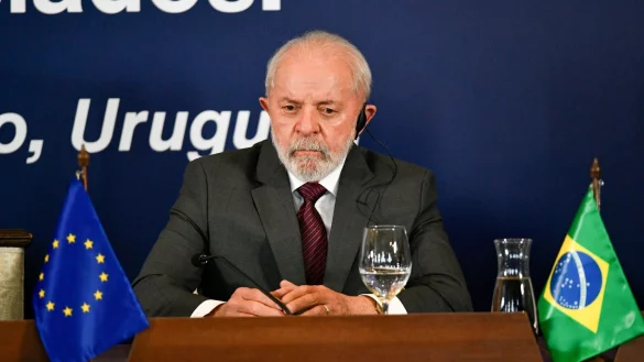 Brasiliens Pr&auml;sident liegt nach einer Hirnblutung im Krankenhaus. (Archivbild) - &copy; Santiago Mazzarovich/dpa