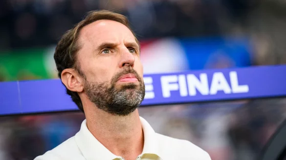 Der frühere englische Fußballnationaltrainer Gareth Southgate wird zum Ritter geschlagen. (Archivfoto) - © Tom Weller/dpa