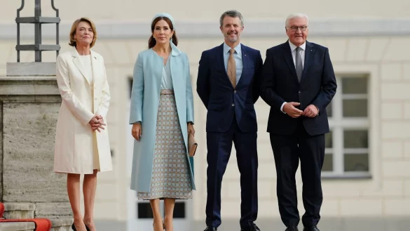 F&uuml;r seinen Antrittsbesuch kam Frederik X. nun nach Deutschland und wurde vom Bundespr&auml;sidenten begr&uuml;&szlig;t. - &copy; Markus Schreiber/AP