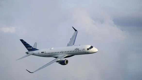 Zur Zahl der Menschen an Bord gab es anfangs widersprüchliche Angaben. - © picture alliance / dpa