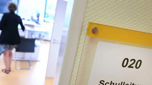 Eine Umfrage unter Schulleitungen im Auftrag der Gewerkschaft VBE sieht viele Probleme und Defizite. (Symbolbild) - &copy; Arne Dedert/dpa