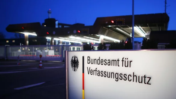 Das Bundesamt f&uuml;r Verfassungsschutz warnt besonders vor Einflussversuchen auf die Bundestagswahl aus Russland. - &copy; Oliver Berg/dpa