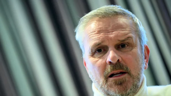 Dietmar Hamann sieht Manuel Neuer als m&ouml;gliche Bayern-Schwachstelle. - &copy; Federico Gambarini/dpa