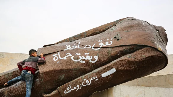 Nach mehr als 50 Jahren endet in Syrien die Herrschaft der Assad-Familie. - © Juma Mohammad/IMAGESLIVE via ZUMA Press Wire/dpa