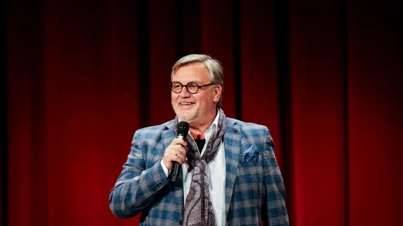 Hape Kerkeling wird am 9. Dezember 60 Jahre alt (Archivbild). - © Christoph Reichwein/dpa