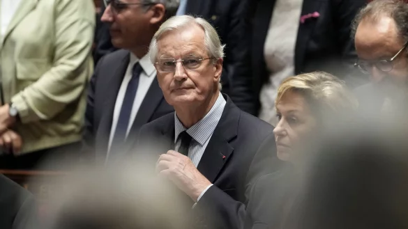 Frankreichs neuer Premier Barnier will an Grenzkontrollen zur Abwehr von Migranten festhalten. - &copy; Thibault Camus/AP/dpa