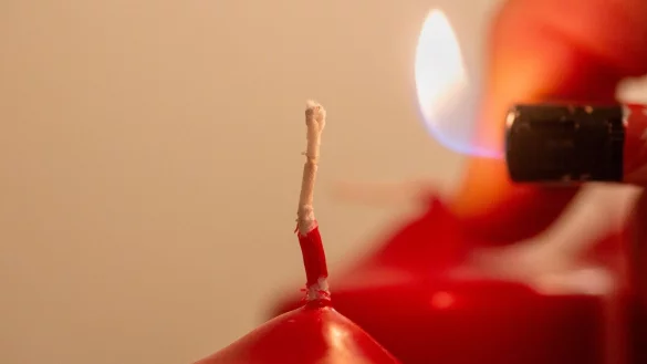 &Uuml;ber 100.000 Menschen in NRW haben an Heiligabend oder an den beiden Weihnachtsfeiertagen Geburtstag. - &copy; Fernando Gutierrez-Juarez/dpa