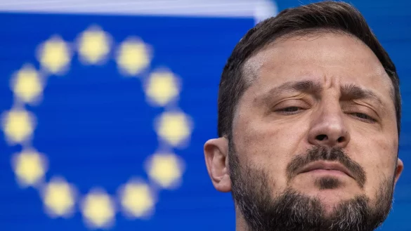 Ohne die USA werde es schwierig, warnt Wolodymyr Selenskyj. - © Nicolas Maeterlinck/Belga/dpa