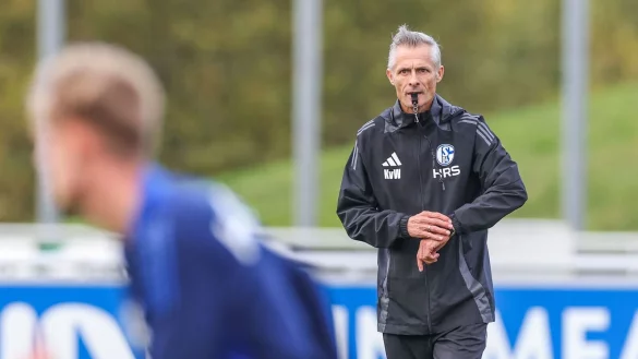 Kees van Wonderen legt auf Schalke los. - &copy; Tim Rehbein/dpa