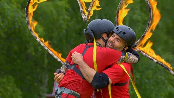 Rafi Rachek (links) und Sam Dylan verlassen &laquo;Das Sommerhaus der Stars&raquo; als Gewinner. - &copy; RTL+/dpa