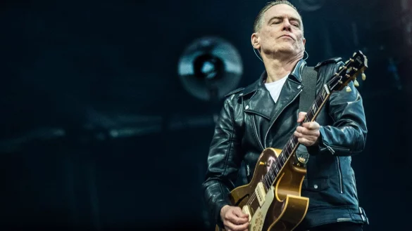 Er ist Spezialist f&uuml;r romantische Balladen, aber im Kern ist Bryan Adams ein Rocker geblieben. (Archivfoto) - &copy; Helle Arensbak/Ritzau Scanpix Foto/AP/dpa