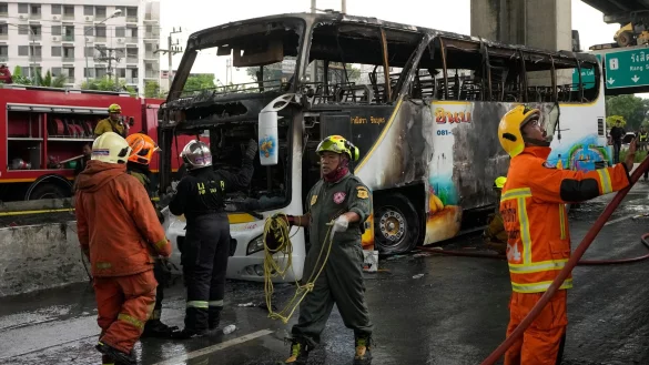 F&uuml;r die meisten Insassen gab es bei dem Ungl&uuml;ck kein Entkommen. - &copy; Sakchai Lalit/AP