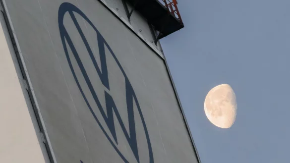 Volkswagen hat die l&auml;ngste Tarifrunde der Konzerngeschichte hinter sich. (Archivbild) - &copy; Julian Stratenschulte/dpa