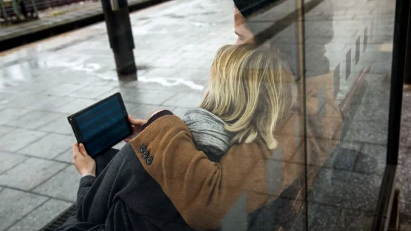 Beziehungstipp: Perfekte Beziehungen gibt es nicht &ndash; Der Fokus sollte eher auf Kameradschaft und Unterst&uuml;tzung liegen, nicht nur auf Leidenschaft und dem Streben nach dem Ideal. - &copy; Christin Klose/dpa-tmn